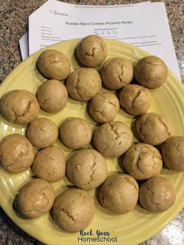 Enjoy making Russian spice cookies (pyranki) with your kids as part of your Christmas Fun in Russia plans & activities.