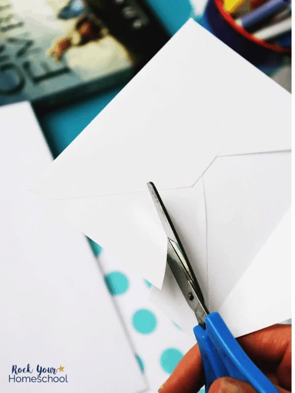 Your kids will love making DIY envelope bookmarks for special gifts & to boost reading fun.