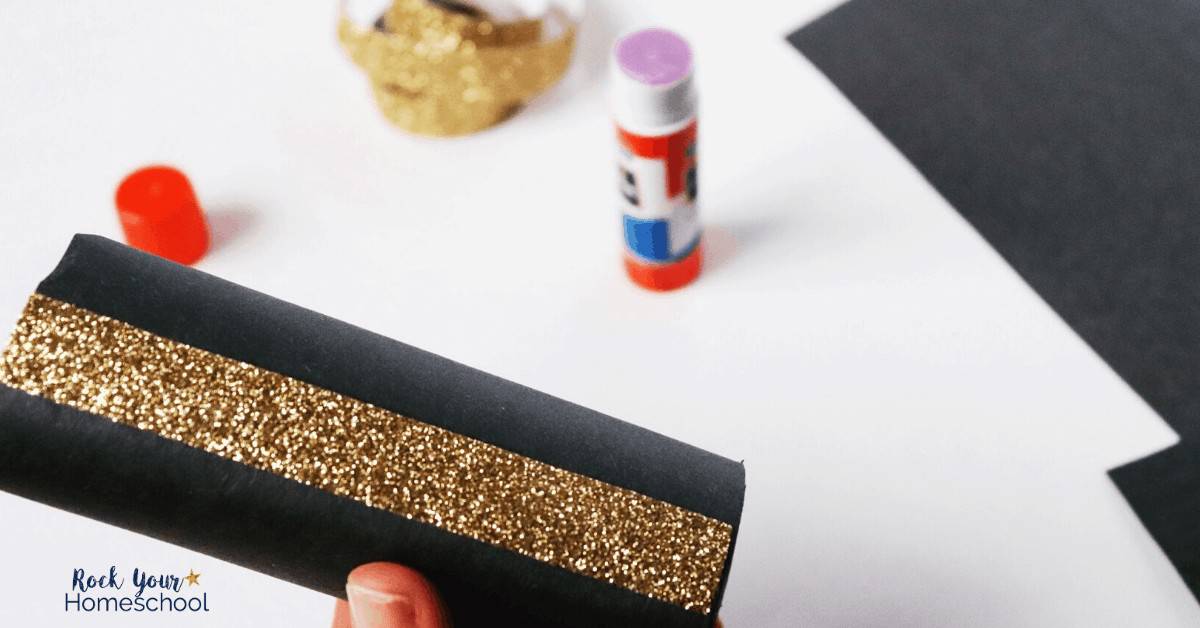 You can easily jazz up this Magic Microphone craft & activity for fun things to do at home.