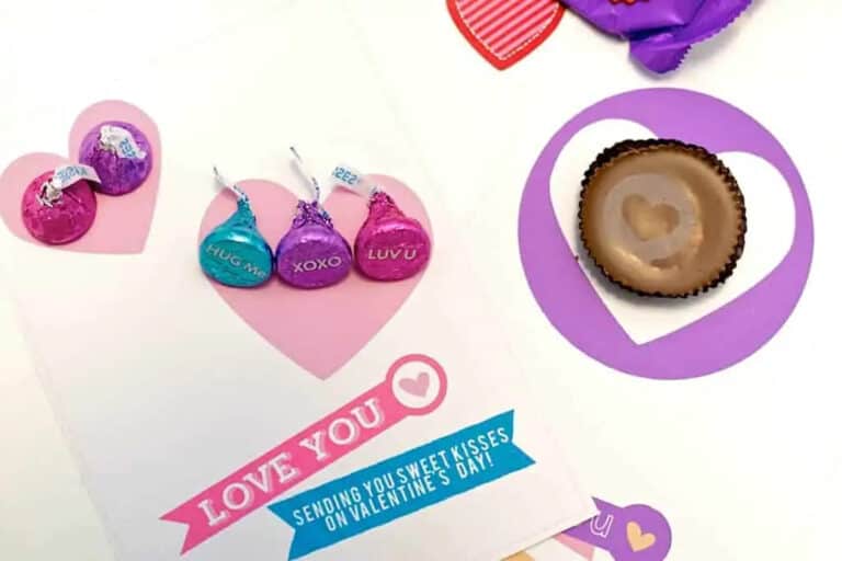 Examples of free printable Valentine's Day cards for use with sweet treats.
