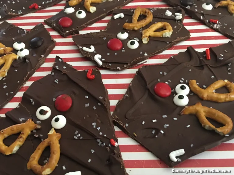 Examples of easy no-bake chocolate reindeer bark treats.