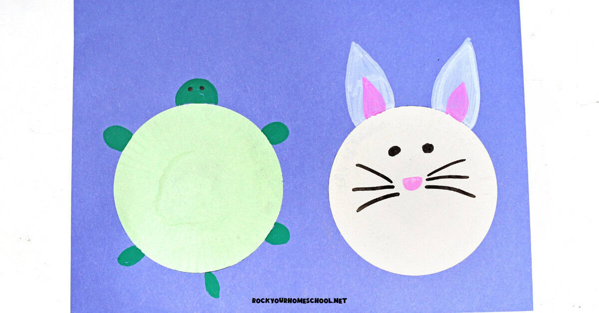 Gren cupcake liner as a tortoise and white cupcake liner decorate to look like a hare for this fable craft for kids.
